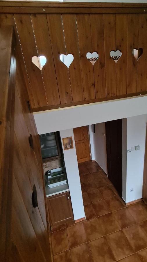 Gyulai Fuerdoe Apartman Ngoại thất bức ảnh